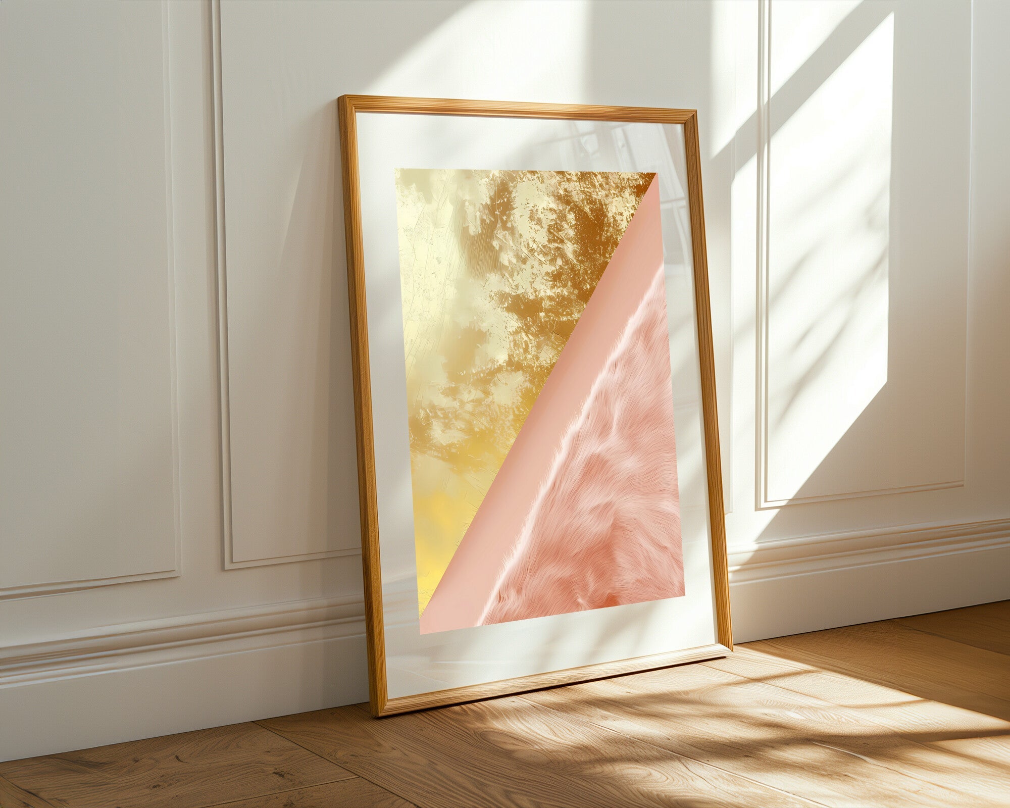 Plumaje Dorado y Coral | Cuadro decorativo de Monkey Canvas