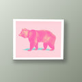 Oso Dorado en Rosa | Cuadro decorativo de Monkey Canvas