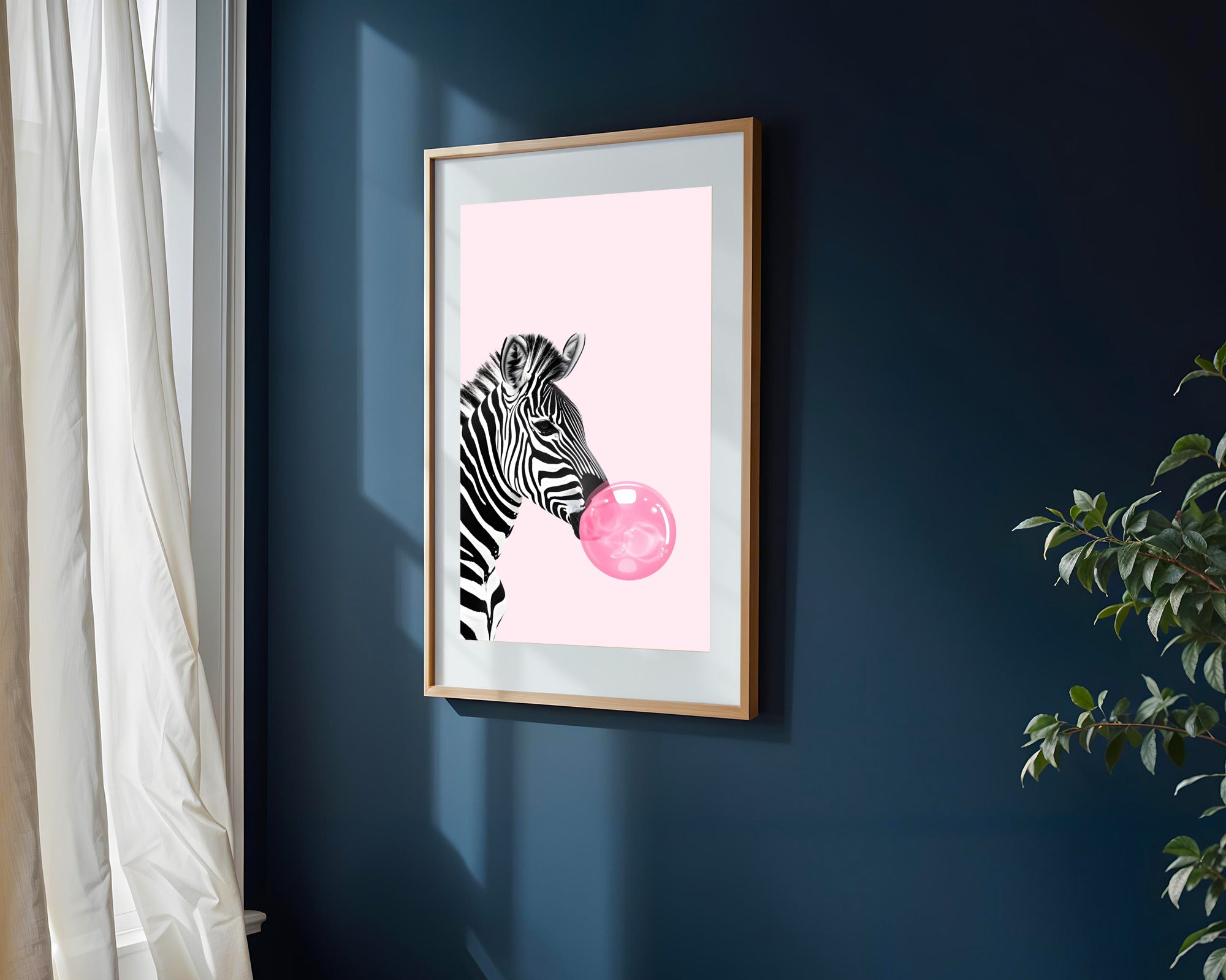Cebra con Chicle Rosa | Cuadro decorativo de Monkey Canvas