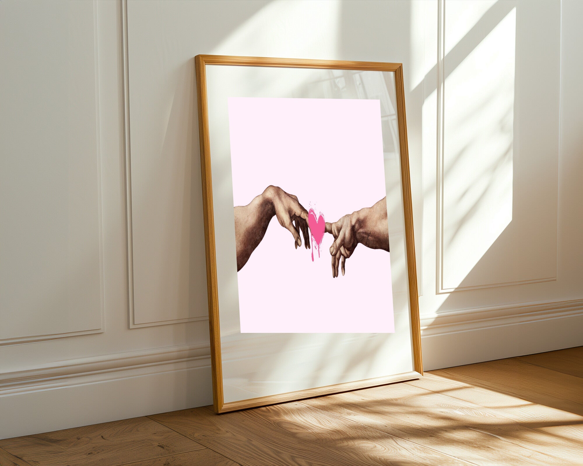 Corazón entre Manos | Cuadro decorativo de Monkey Canvas