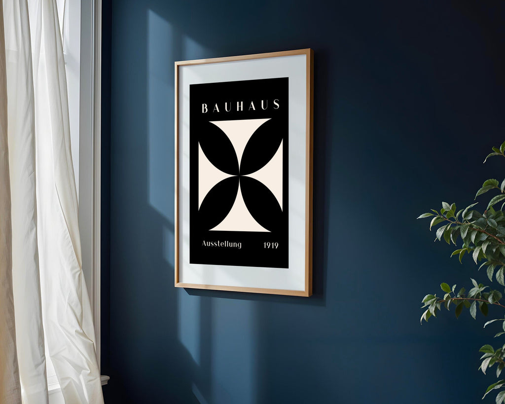 Bauhaus Cruz Floral | Cuadro decorativo de Monkey Canvas