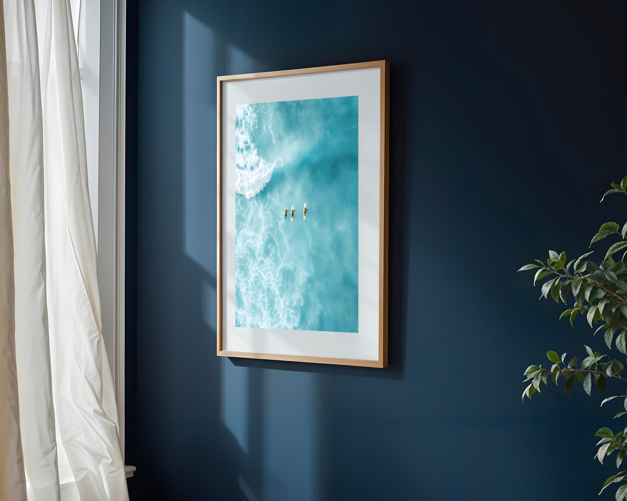 Trío en Aguas Turquesas | Cuadro decorativo de Monkey Canvas