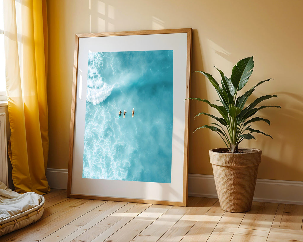 Trío en Aguas Turquesas | Cuadro decorativo de Monkey Canvas