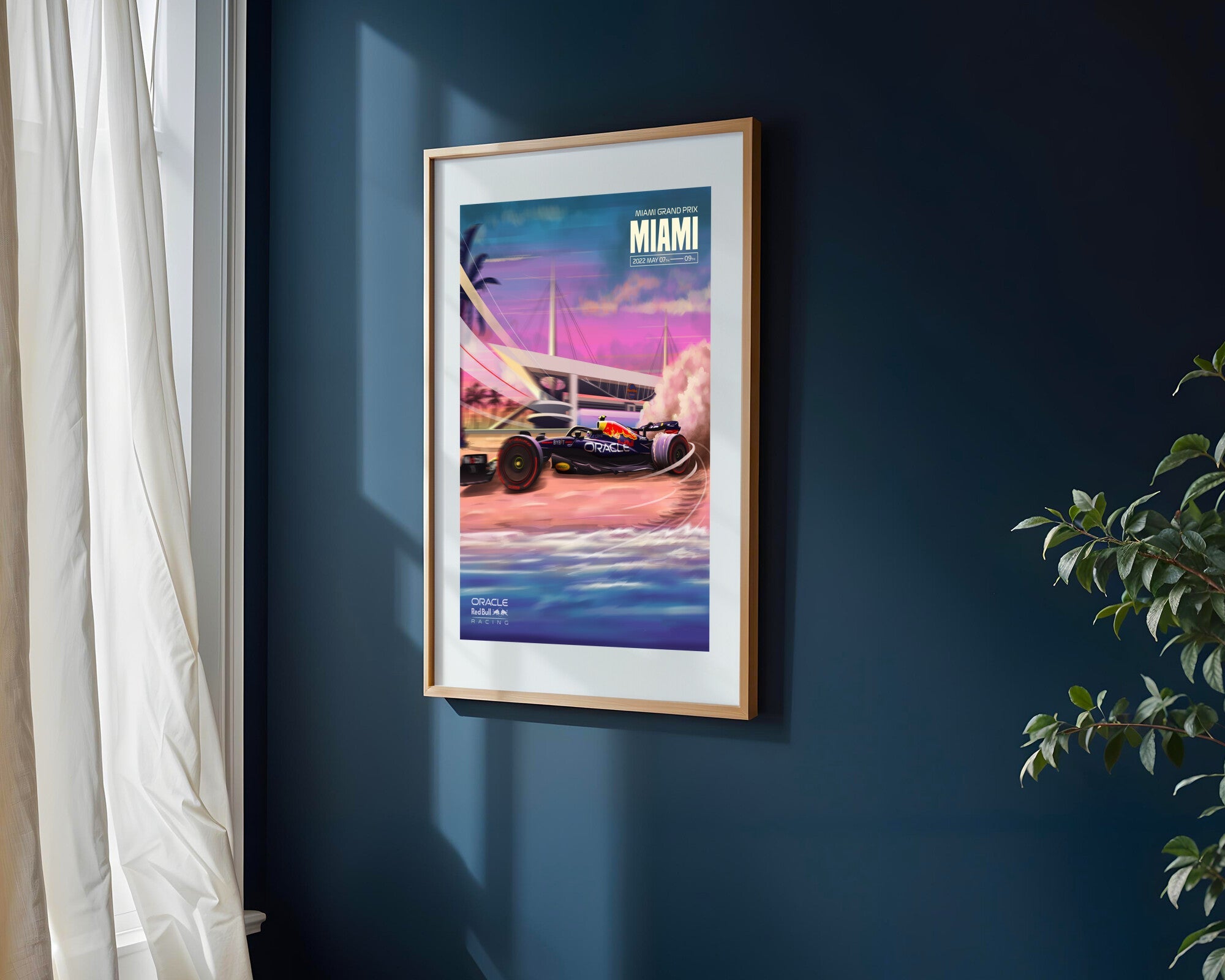 Red Bull en Miami | Cuadro decorativo de Monkey Canvas