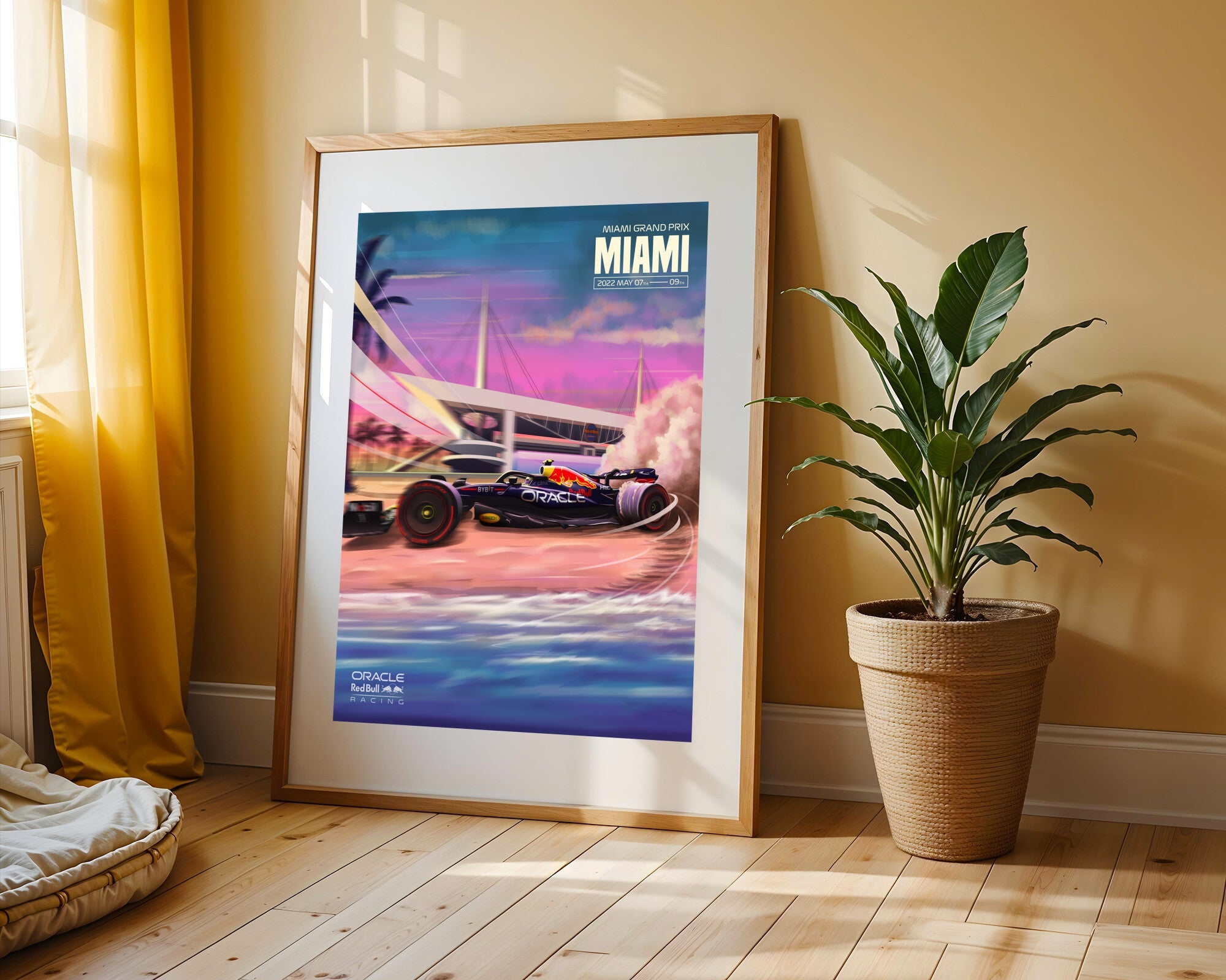 Red Bull en Miami | Cuadro decorativo de Monkey Canvas
