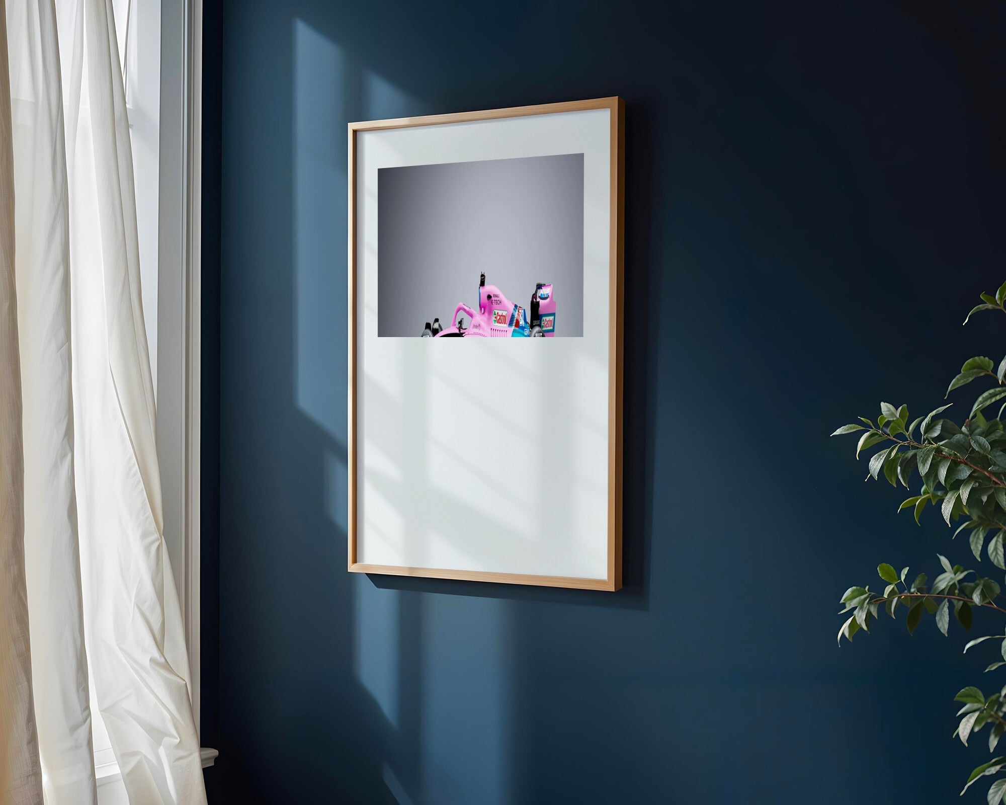 Alpine Mapfre Rosa | Cuadro decorativo de Monkey Canvas
