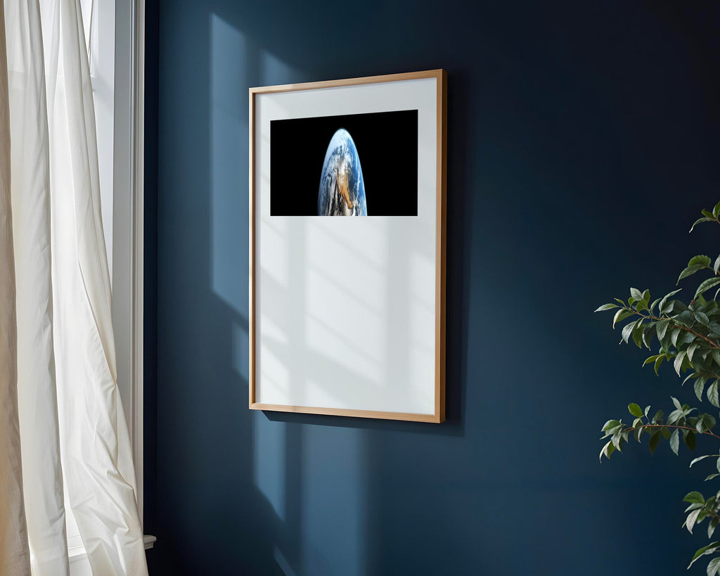 Tierra Desde el Espacio | Cuadro decorativo de Monkey Canvas