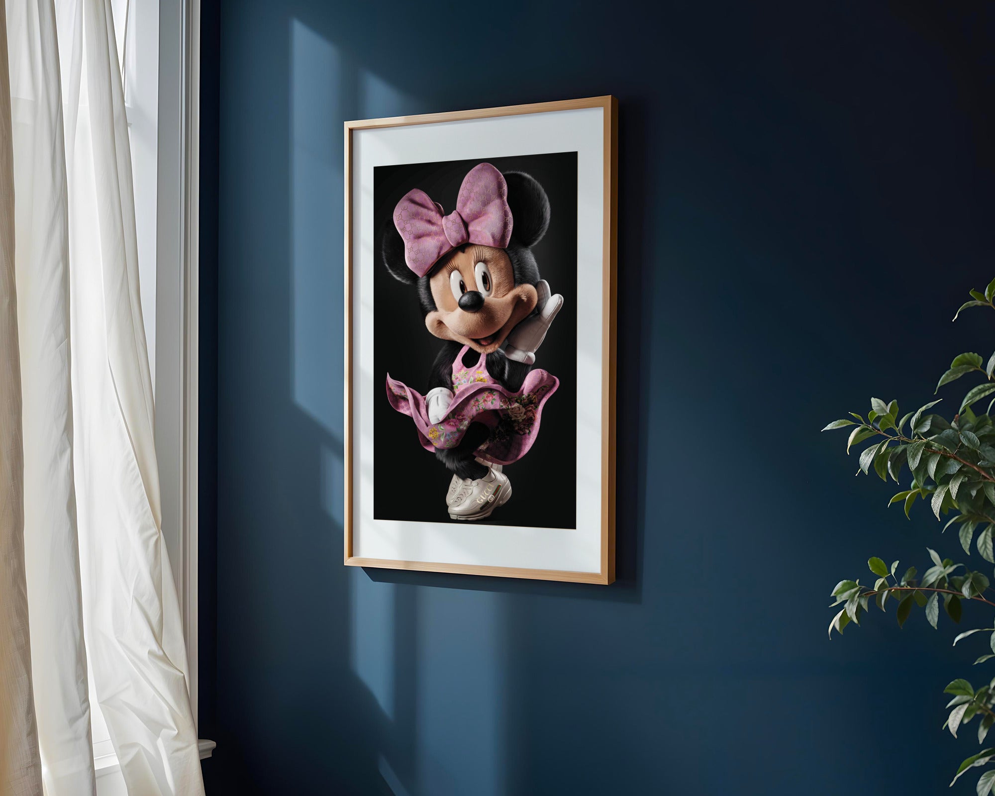 Minnie Mouse Look Gucci | Cuadro decorativo de Monkey Canvas
